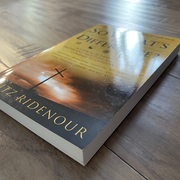 New "What's the Difference?: 20 Worldviews, Faith and Religions" Paperback Book - Picture 3 of 8